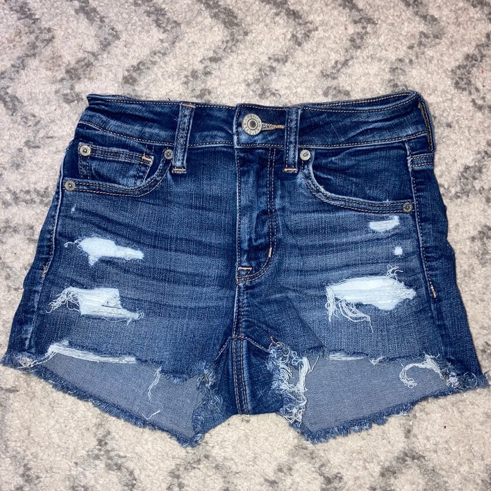 American Eagle • High Rise Ripped Denim Shorts